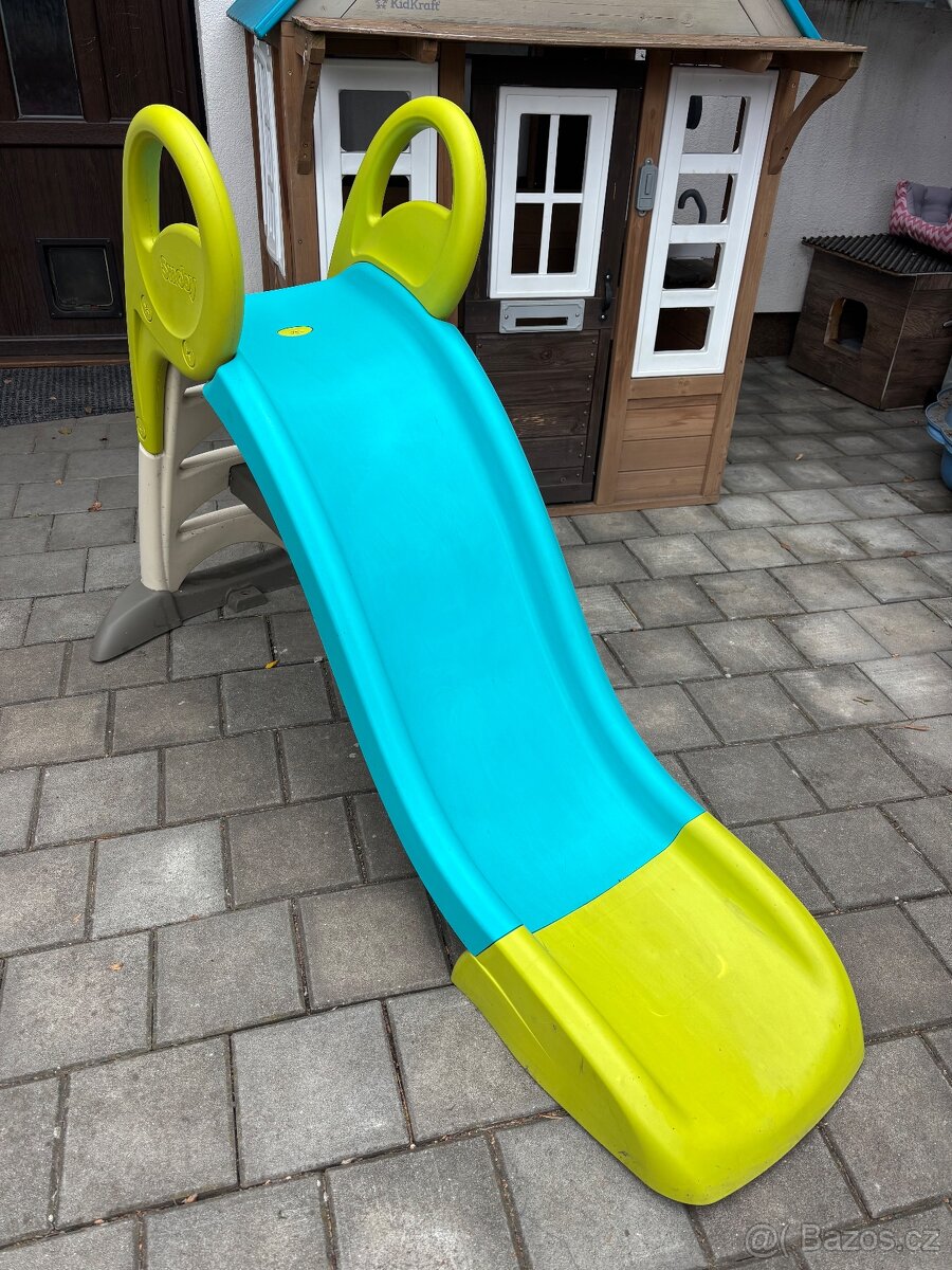 Dětská skluzavka