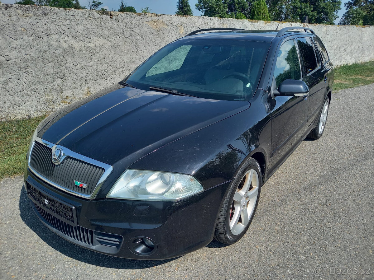 Škoda Octavia combi RS 2.0 TDI nová STK digi klima