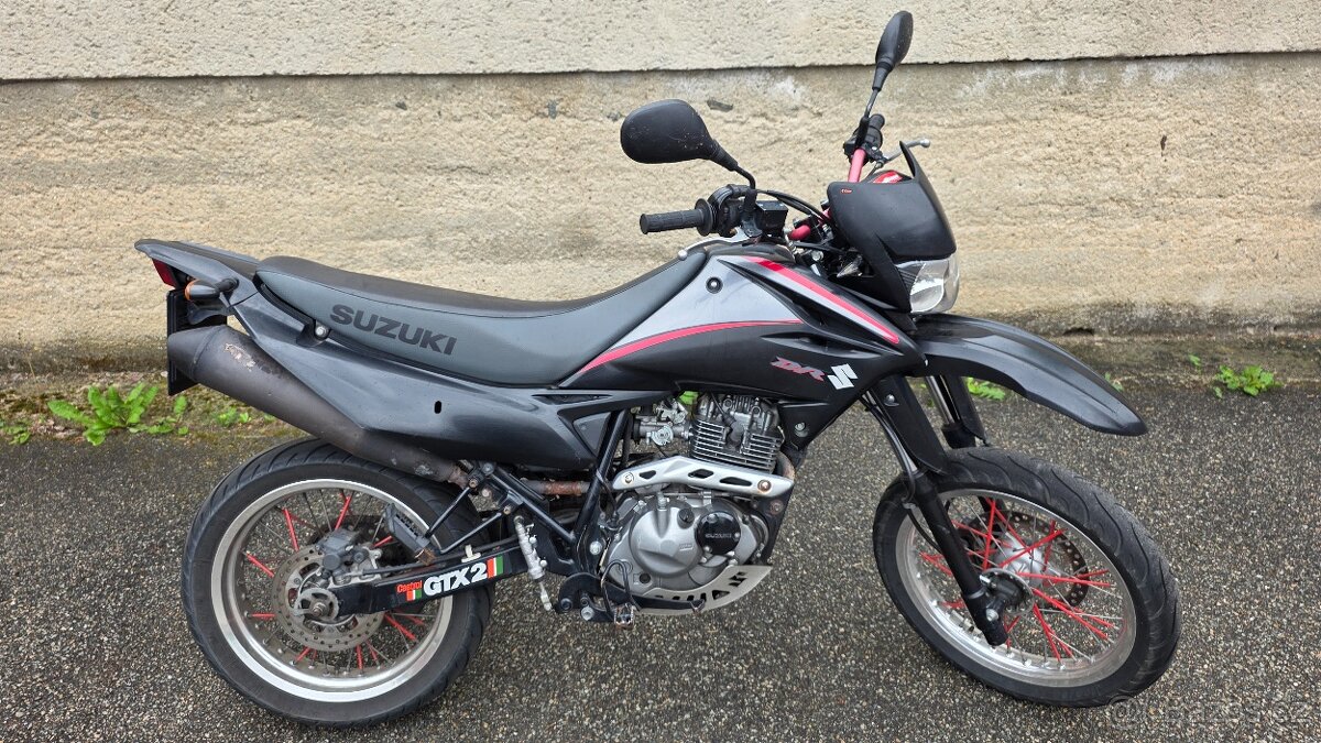Suzuki DR 125 SM