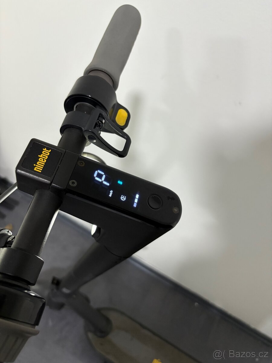 E SCOOTER Ninebot