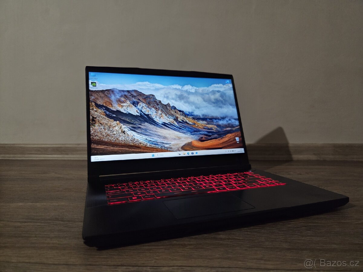 Herní Notebook MSI GF63 Thin 10UC