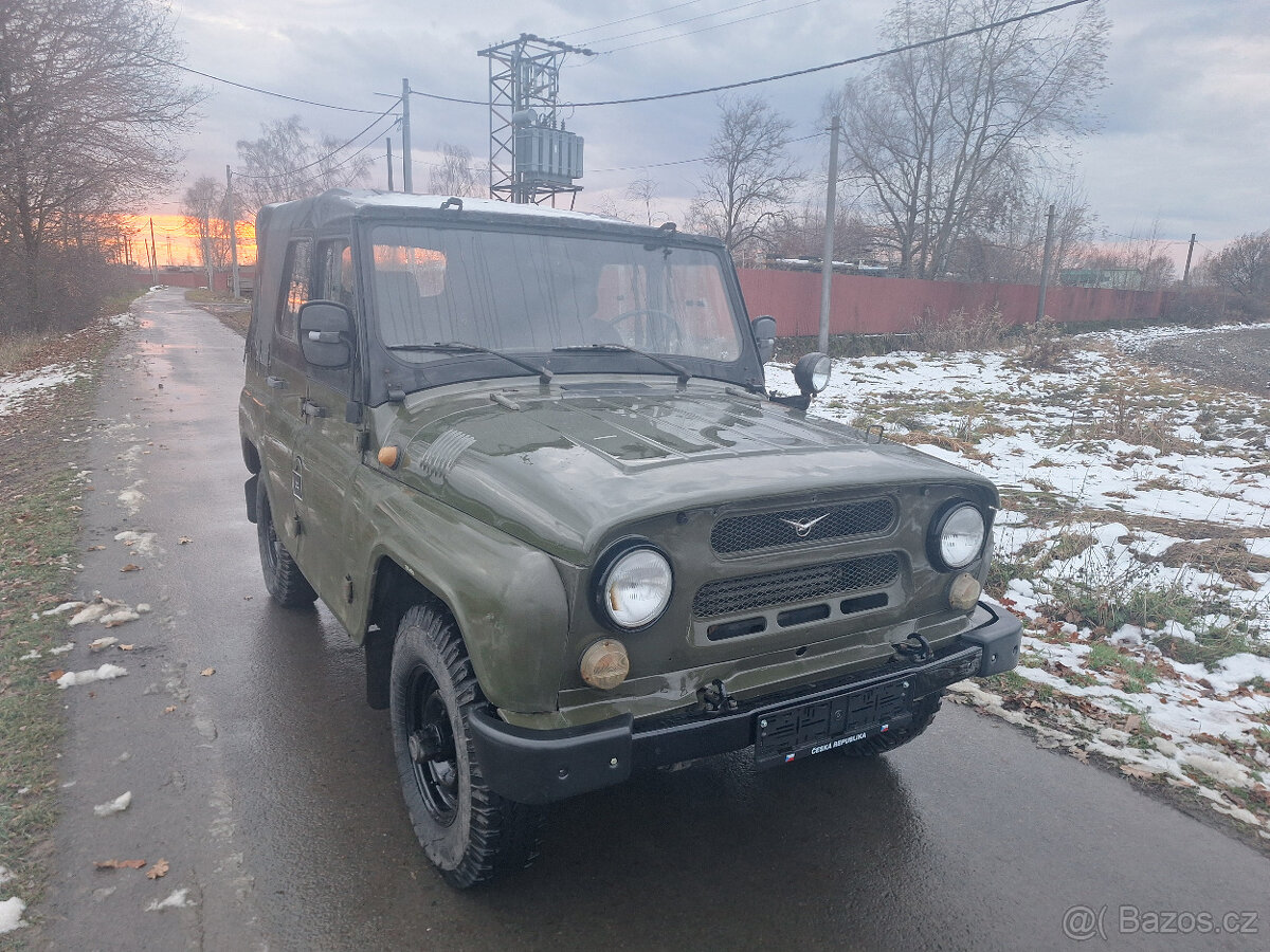 UAZ 469