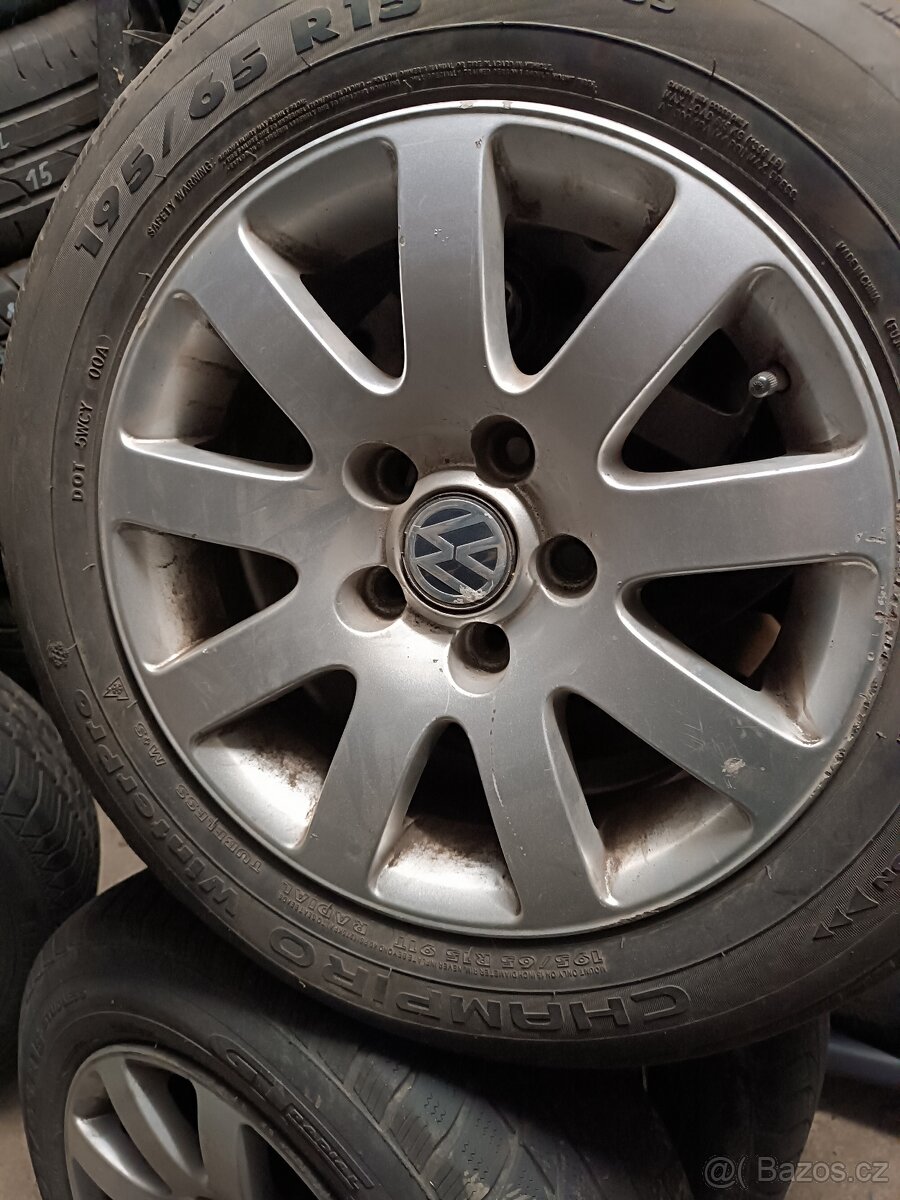 Al kola 5x112 z vw passat 15" gumy jsou sjete