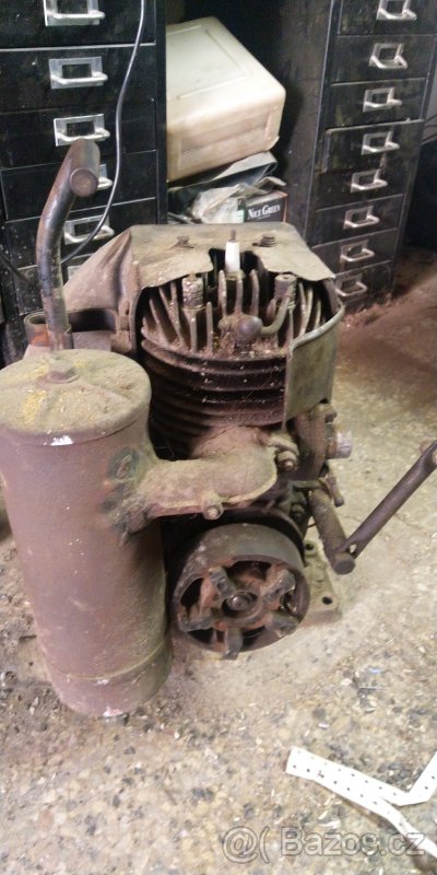 Stabilní motor Fichtel & Sachs 250 CCM