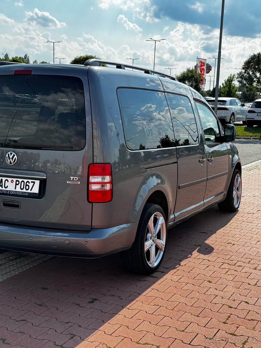 Volkswagen Caddy 1.6 TDi 7 míst