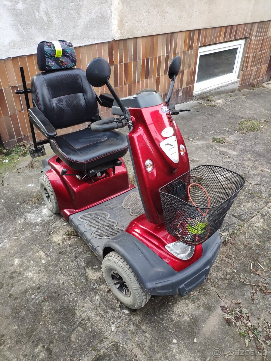 čtyřkolka, elektrický vozík