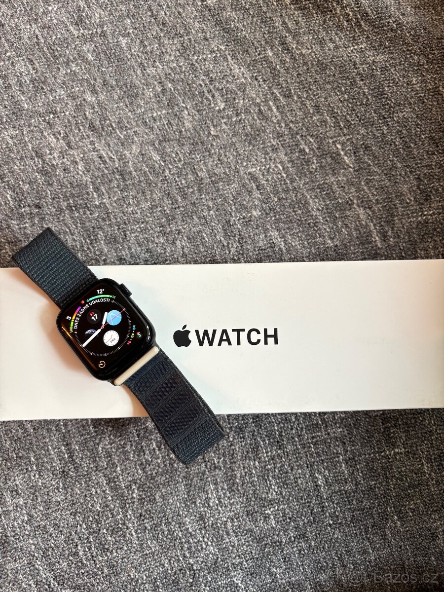 Apple Watch SE 2023 GPS 44mm