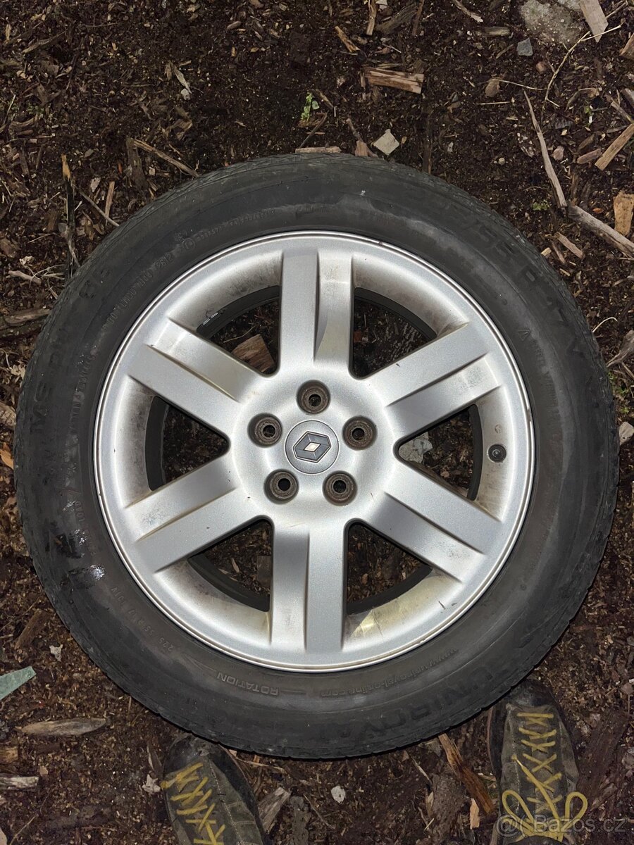 PNEU Renault 225/55 R 17