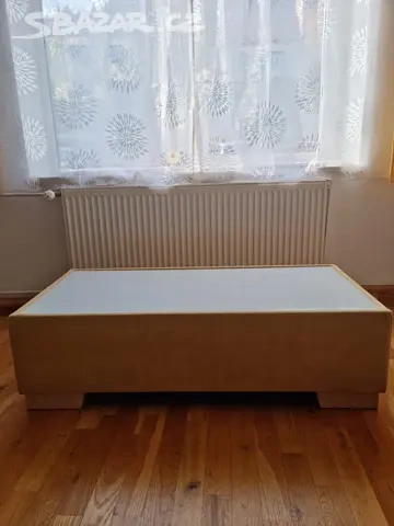 Konferenční stolek