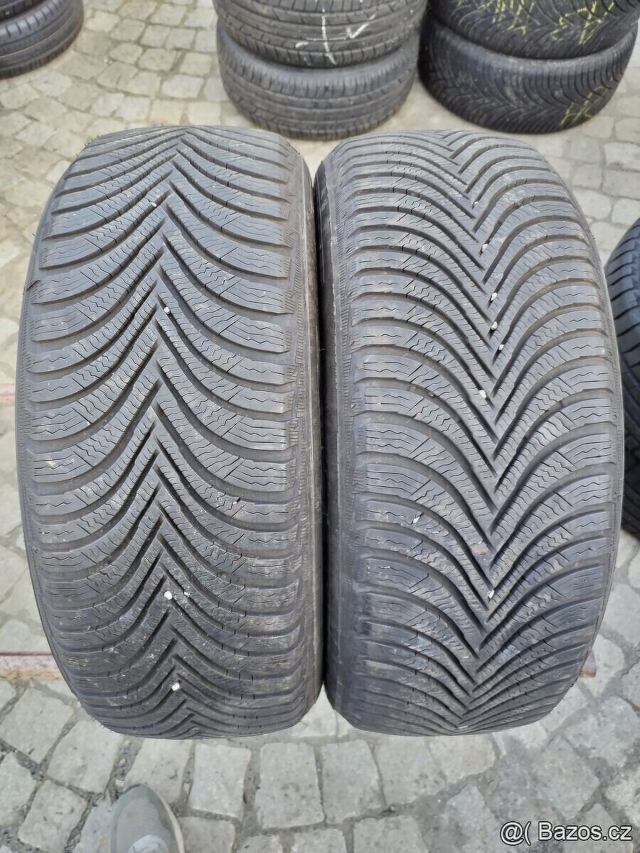 225/55/16 zimni pneu DUNLOP a MICHELIN 225/55 R16