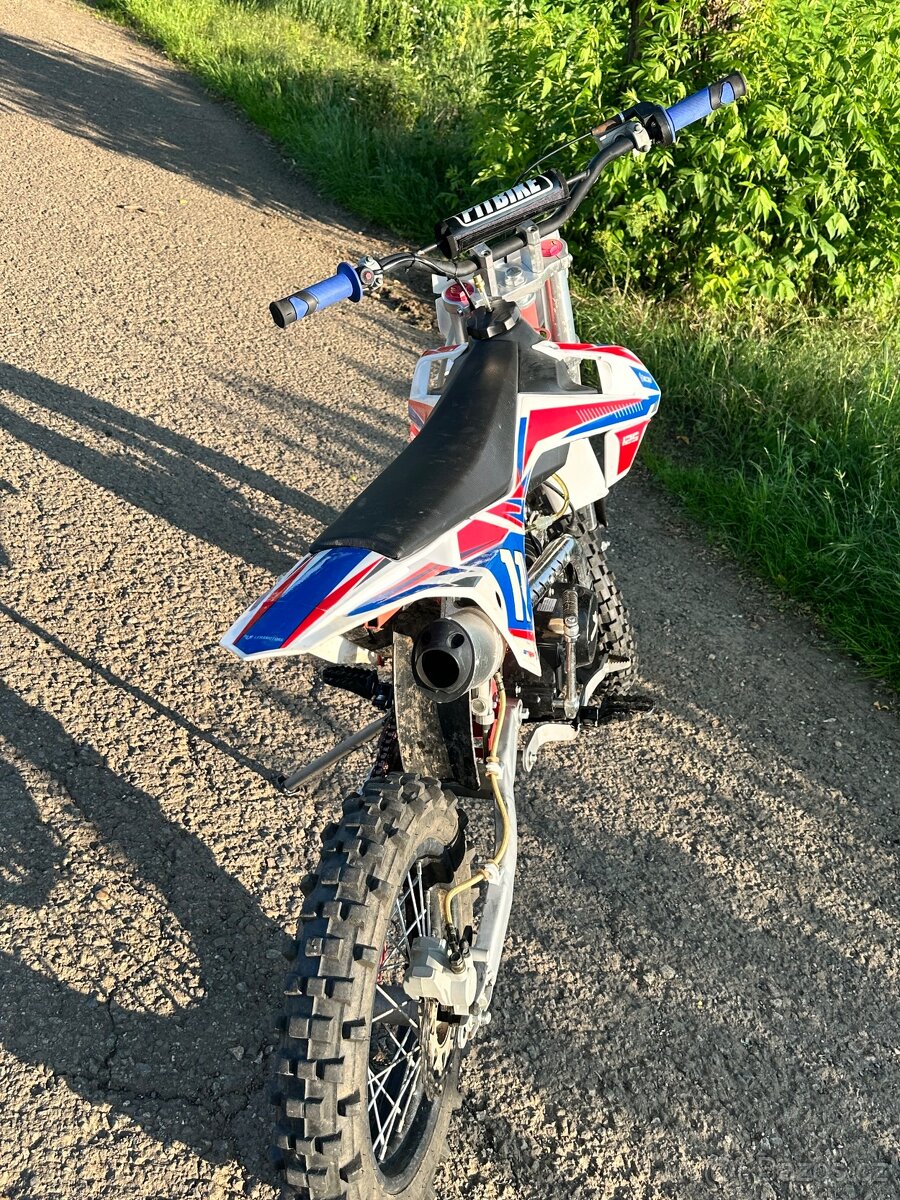 Lea motor