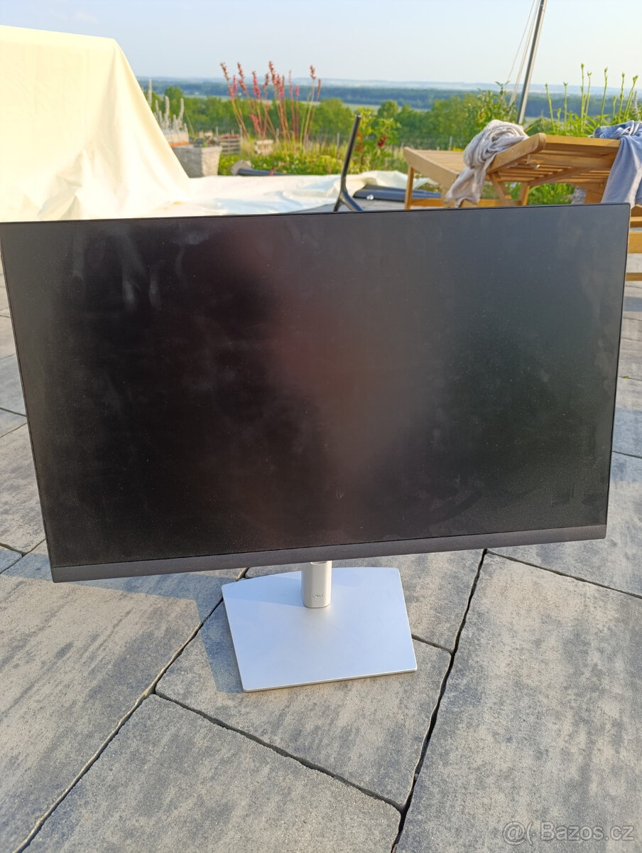 DELL P2422HE - Ethernet USB-C dobíjení HUB atd.