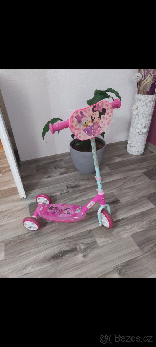Koloběžka Minnie