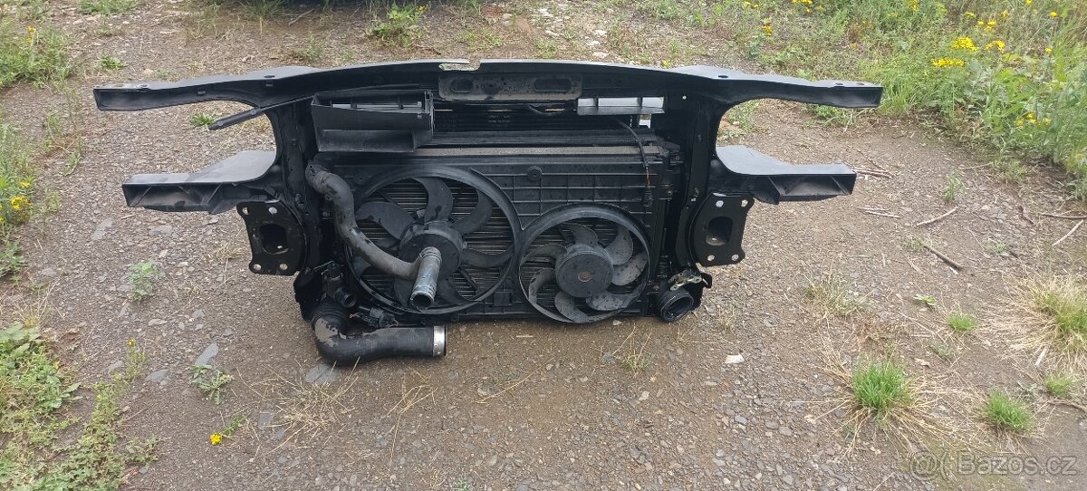 Chladící stěna VW Touran 1.9 TDI 77 kw