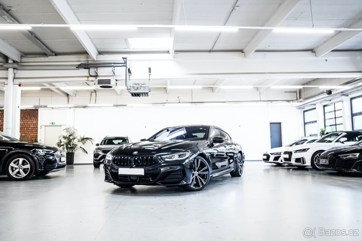 BMW 840