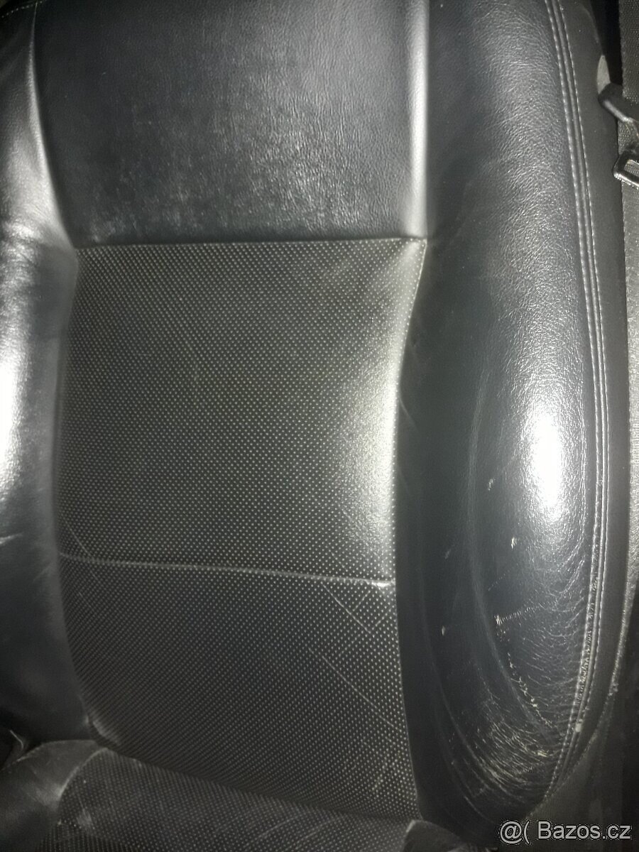 Sada sedadel a čalounění dveří Mondeo kombi 2004