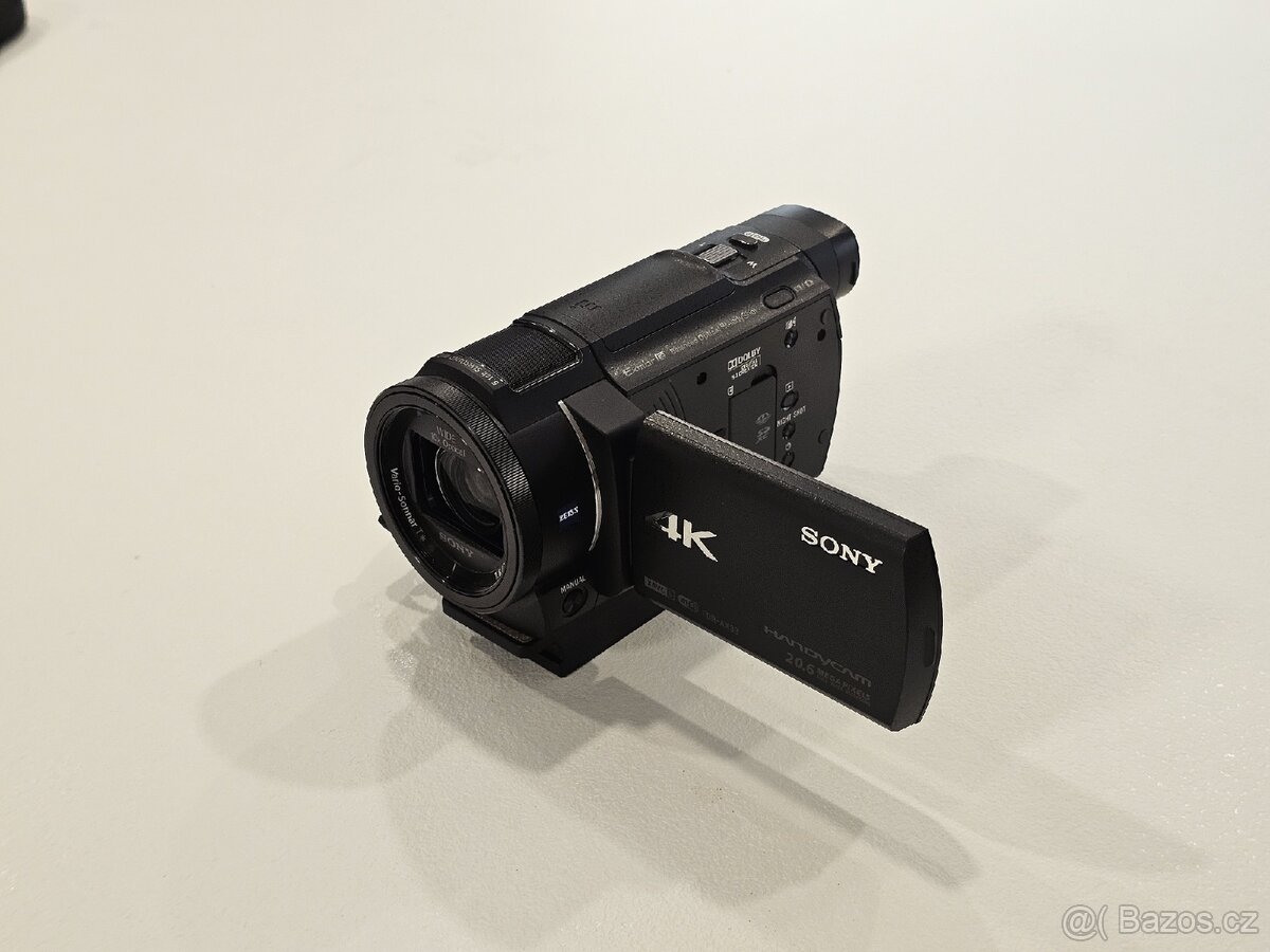 Sony kamera - handycam FDR-AX33