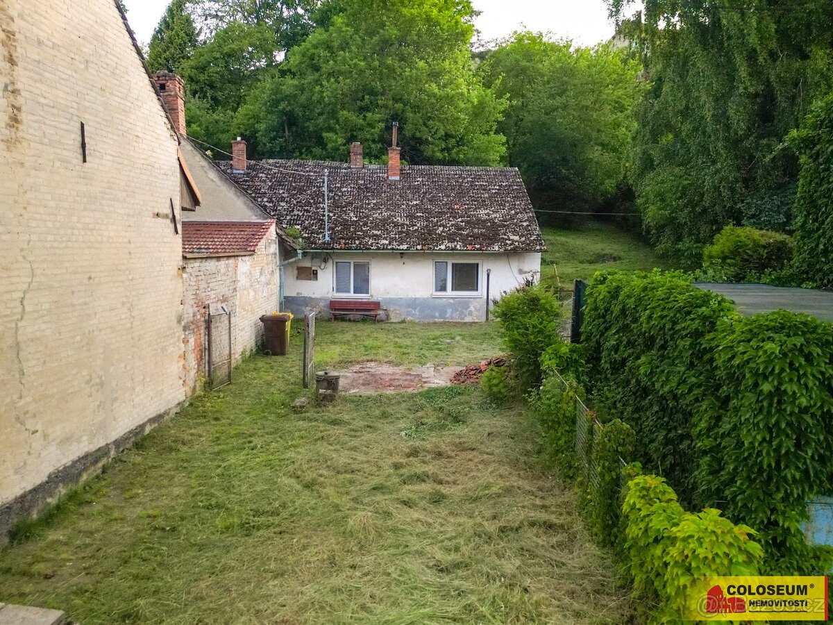 Blansko, pozemek s RD, zahrada – pozemek, ev.č. AE3423BL002