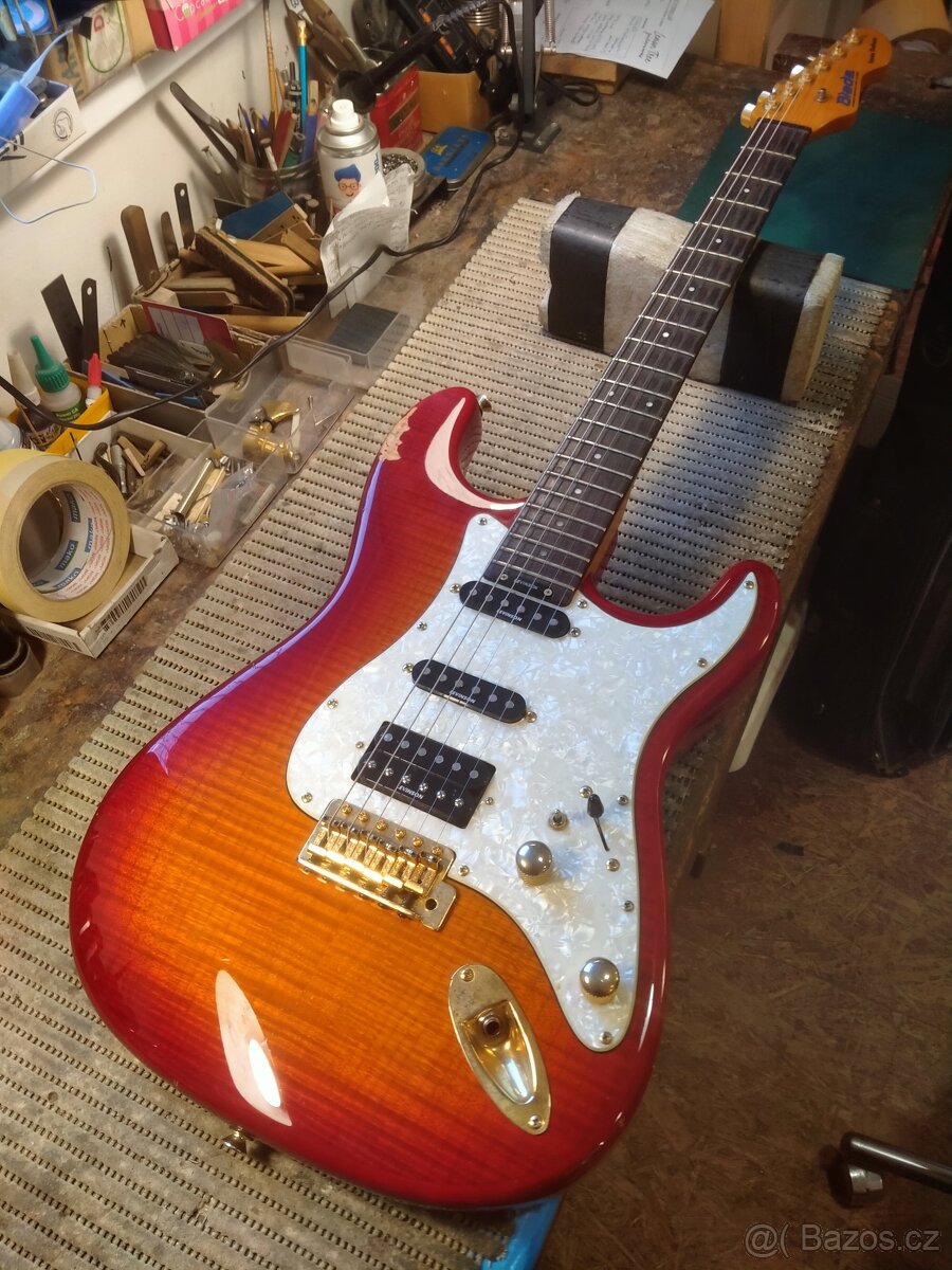 Levinson Blade Texas Deluxe 2006