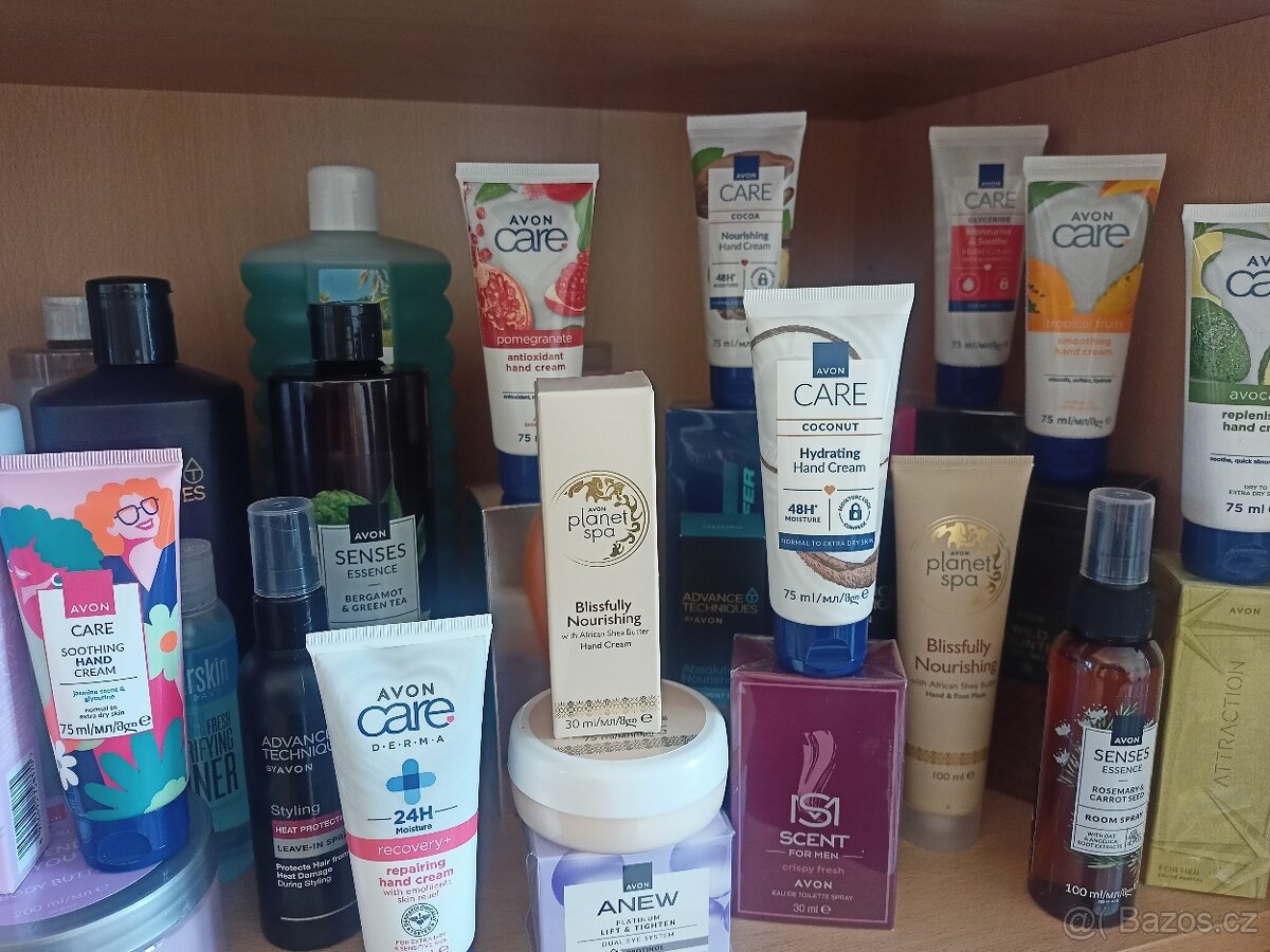 Avon vůně, krémy, spr. gely... EDP Tresele 50ml (250,-)