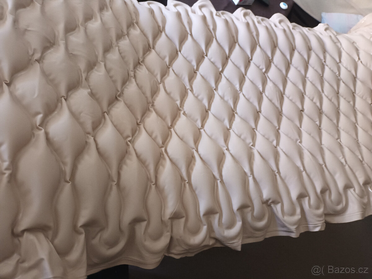 Antidekubitní podložka nafukovací