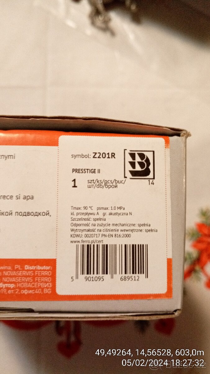 Umyvadlová automatická baterie