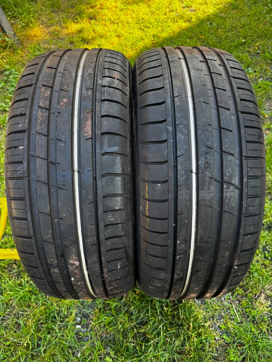Letní pneu 255 55 19 Nokian 99% 2ks