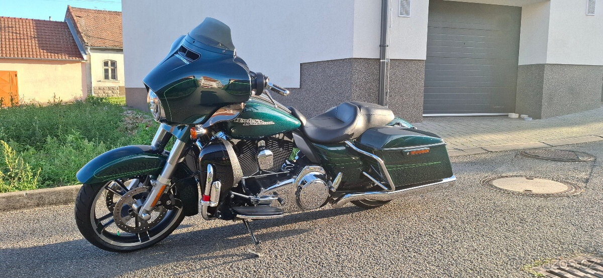 Harley Davidson Street Glide Special FLHXS 2016 jako nová