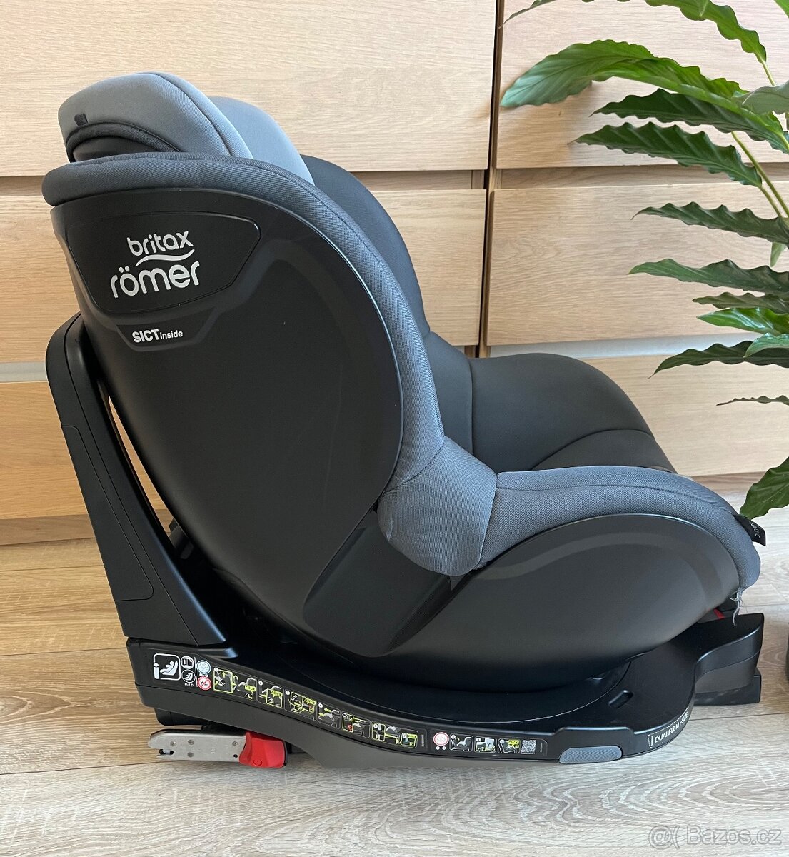 Autosedačka Britax RÖMER SiCT inside otočeni 360°