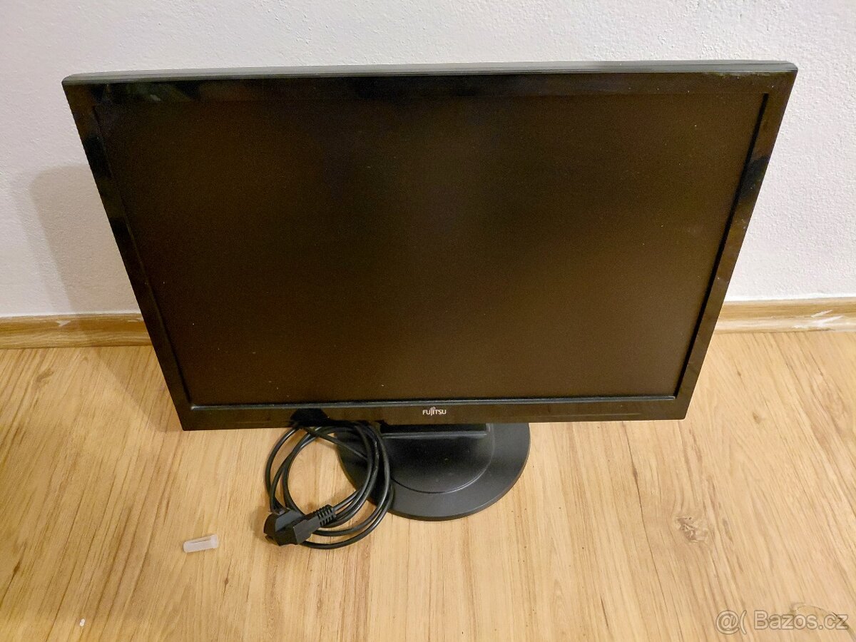 LCD monitor 22"