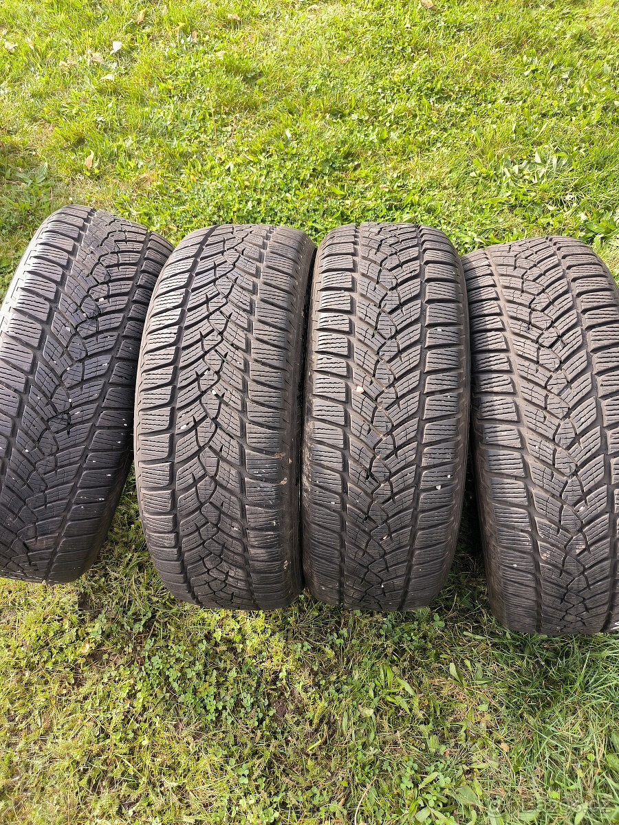 4 zimní pneu 205/55/17 FULDA