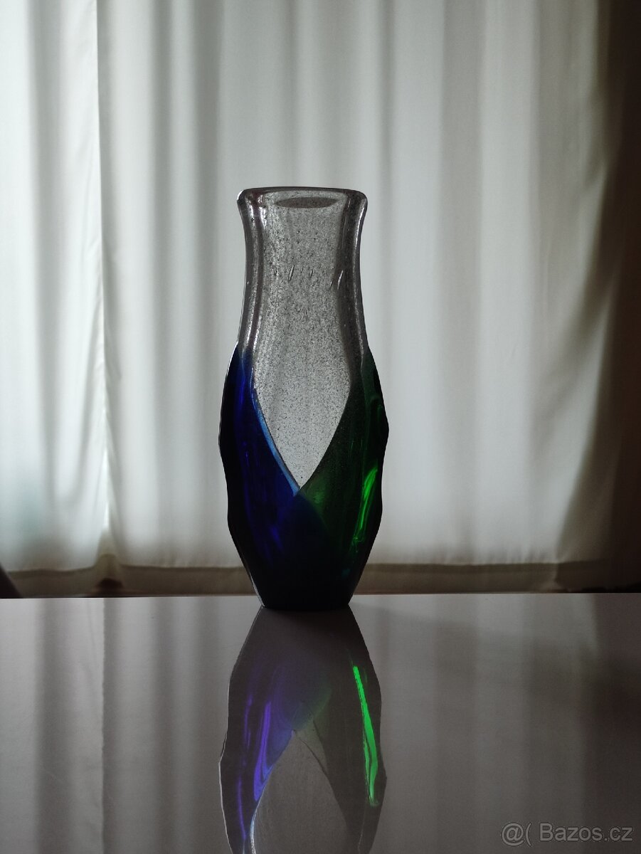 Váza, autor F. Špinar, POŠTOVNÉ 50 Kč