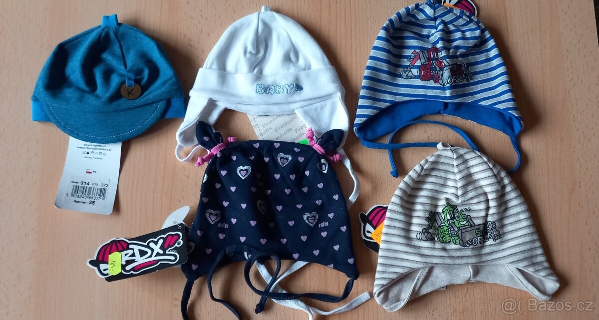 Podzimní čepice vel. 34 - 36 cm