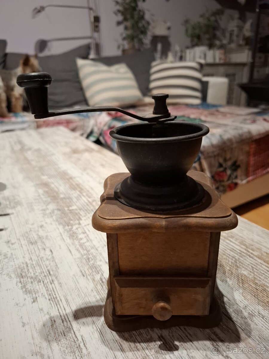 Prodám starý mlýnek