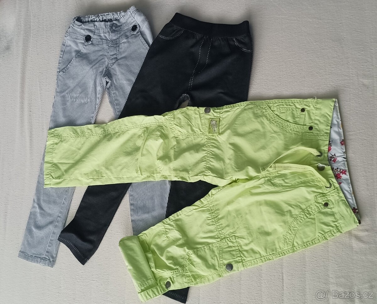 Dívčí kalhoty ve vel. 134