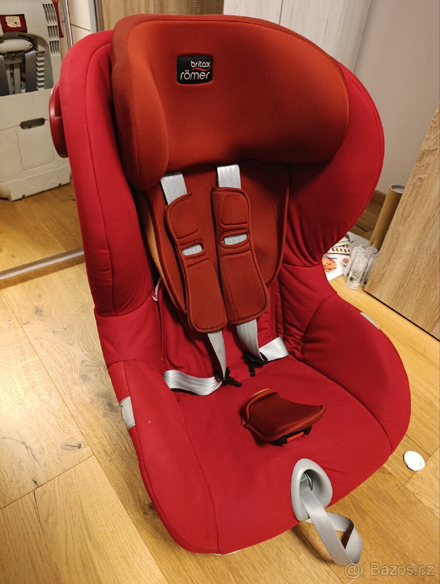 Autosedačka Britax Römer King II červená