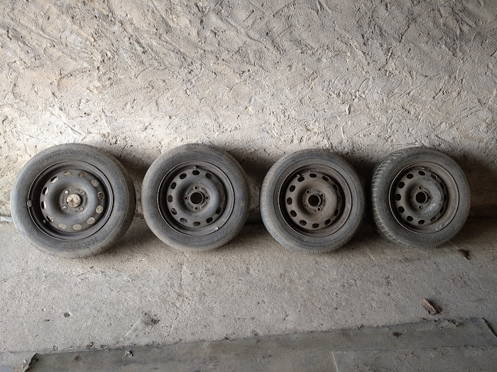 Prodám kola na Ford eskort