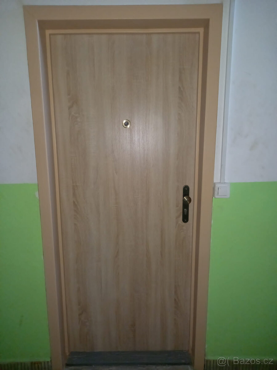 Nově zrekonstruovany byt o velikosti 4+1+L