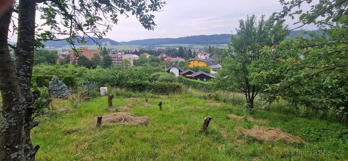 Zahrada 340 m2 Odry