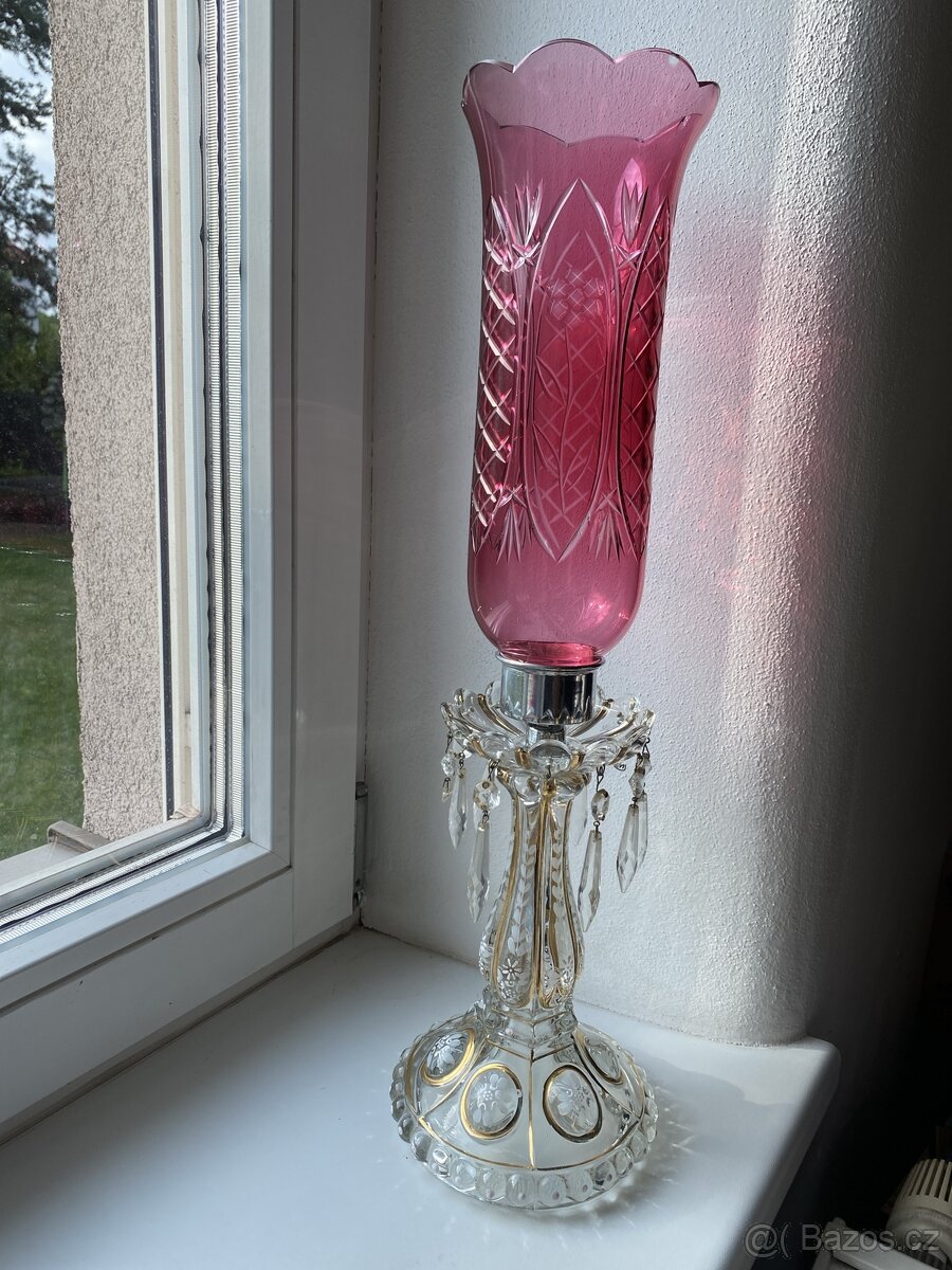 KŘIŠŤÁLOVÁ LAMPA S BROUŠENOU VÁZOU - TORZO