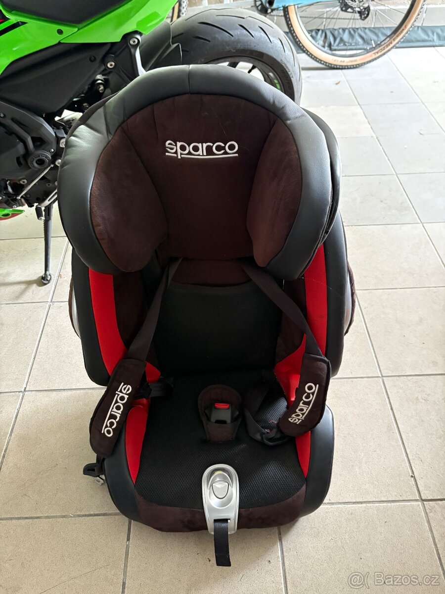 Sparco dětská sedačka 9-18kg až 15-36kg