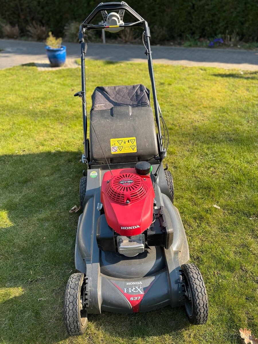 Honda HRX 537 P.C. 34 000,- Kč