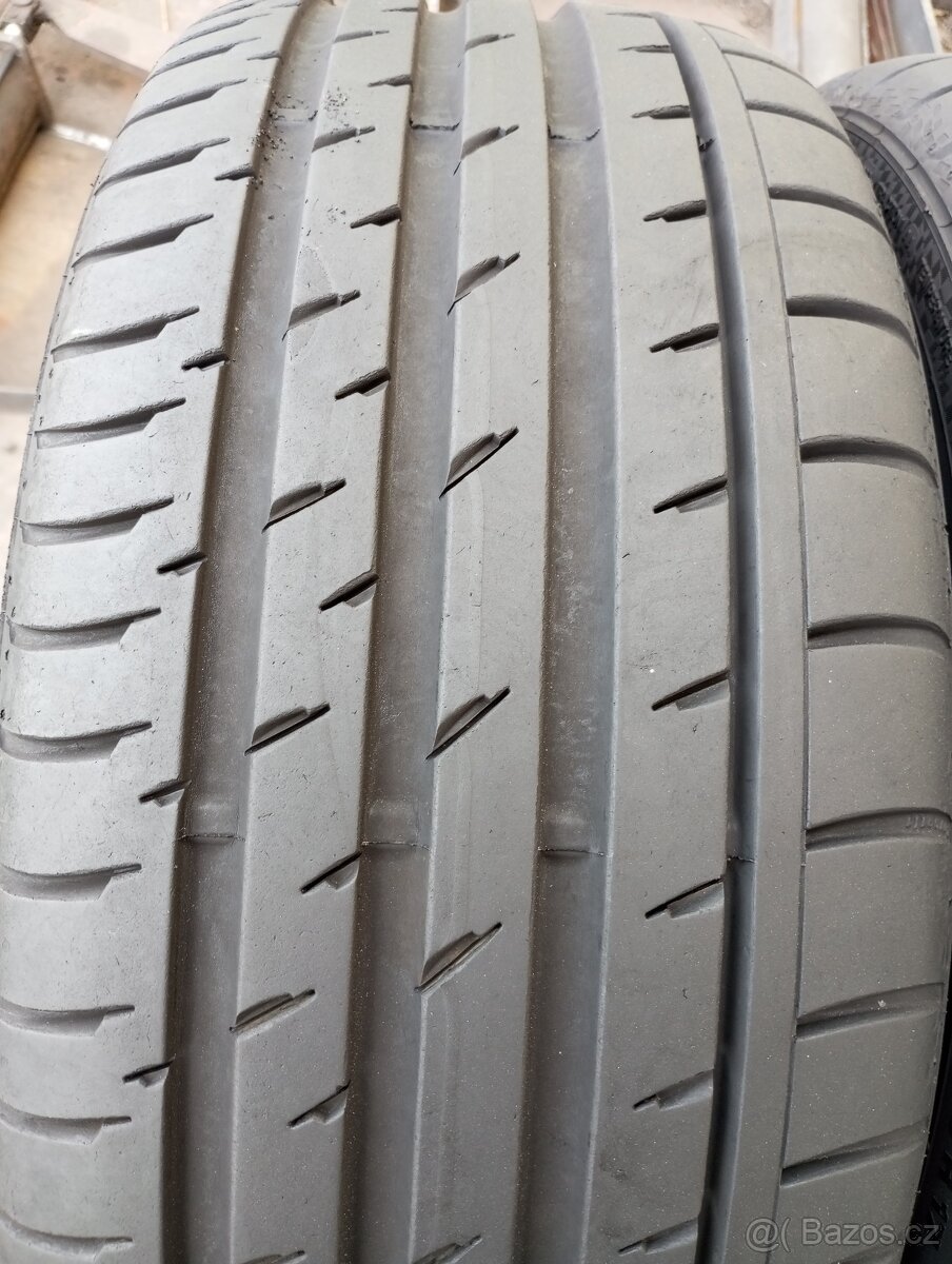 Letní pneumatiky Continental 235/45 R17 94Y