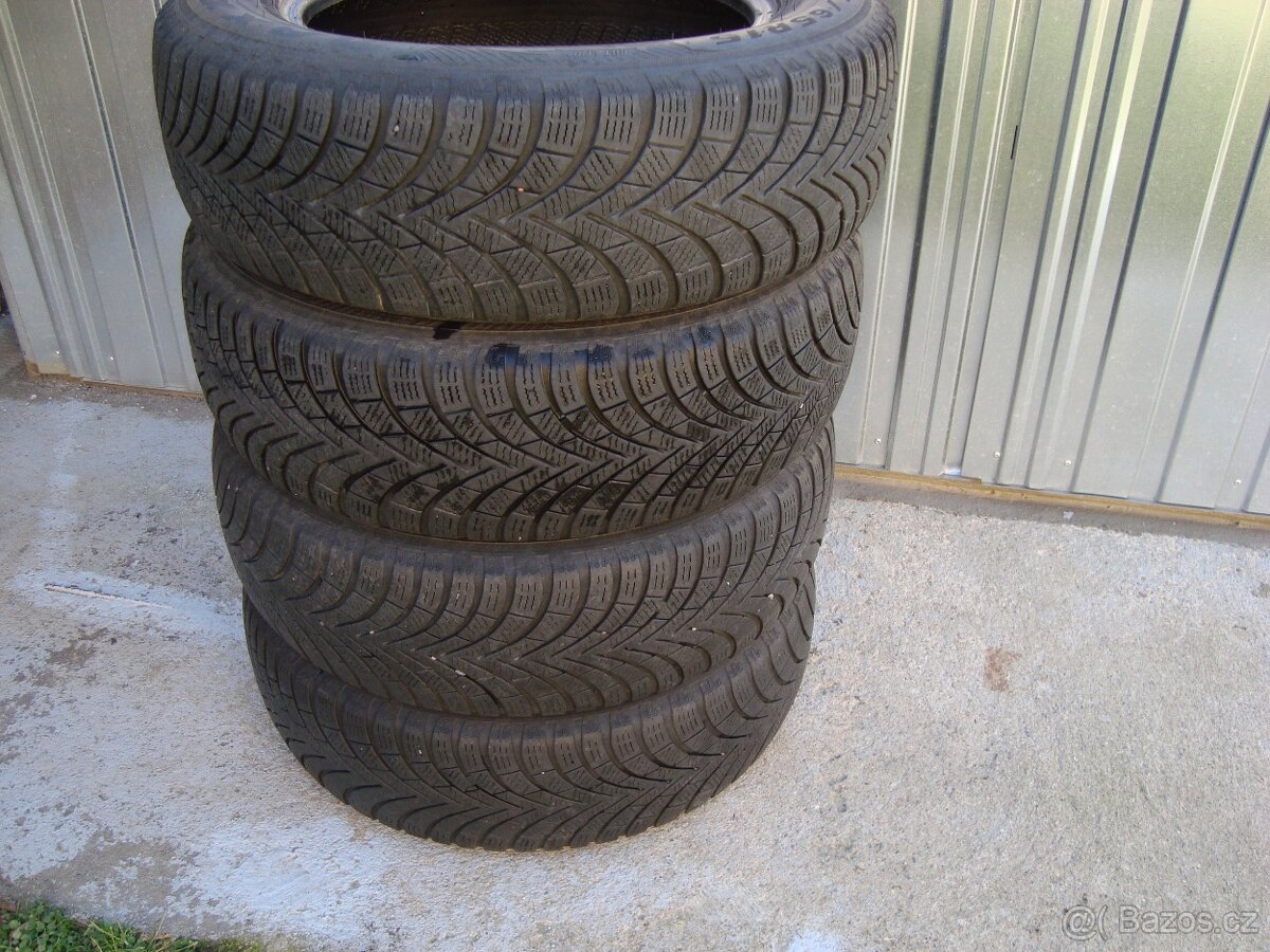 Pneumatiky zimní 195/65 -15" 91H MAXXIS