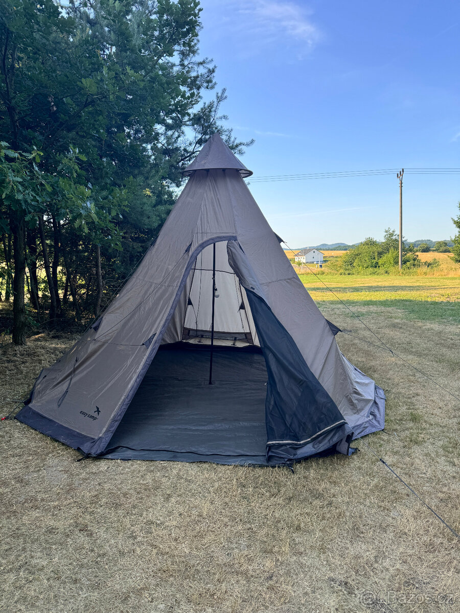 Prodám stan Easy Camp Moonlight Tipi