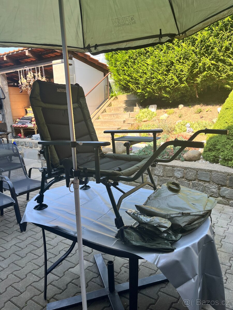 křeslo Mivardi s kolečkem