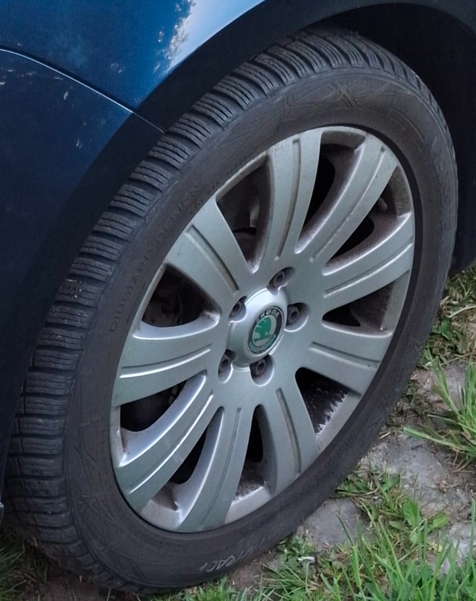 Originál škoda alu 6,0J x 17 " ET 45