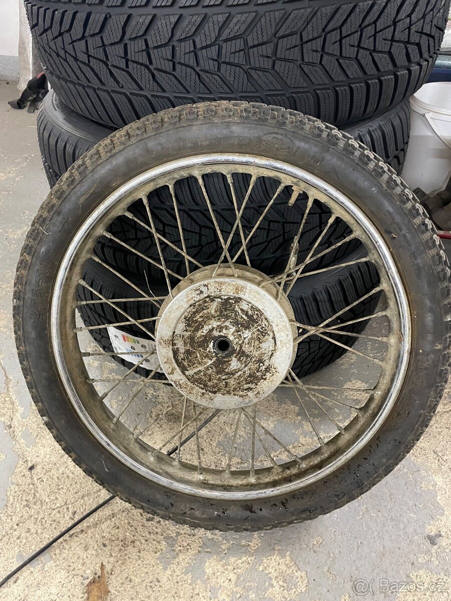 Kolo Jawa 18 dvouklíč