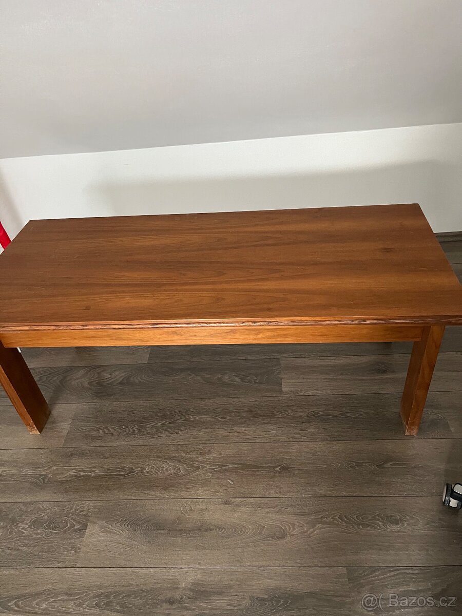 Prodám konferenční stolek