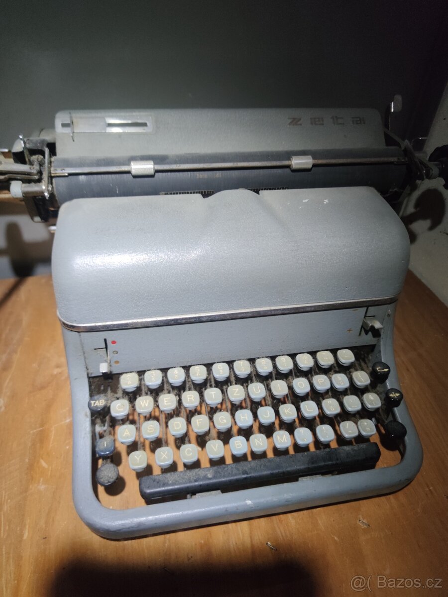Psací stroj Zeta 50.léta